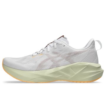 (image for) Asics Novablast 5 White/Fawn