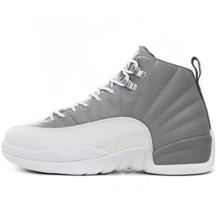 (image for) Jordan 12 Retro Stealth